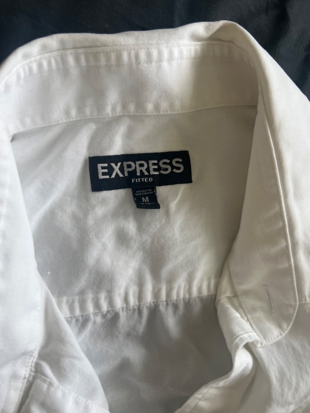 Express button up - Picture 2 of 2